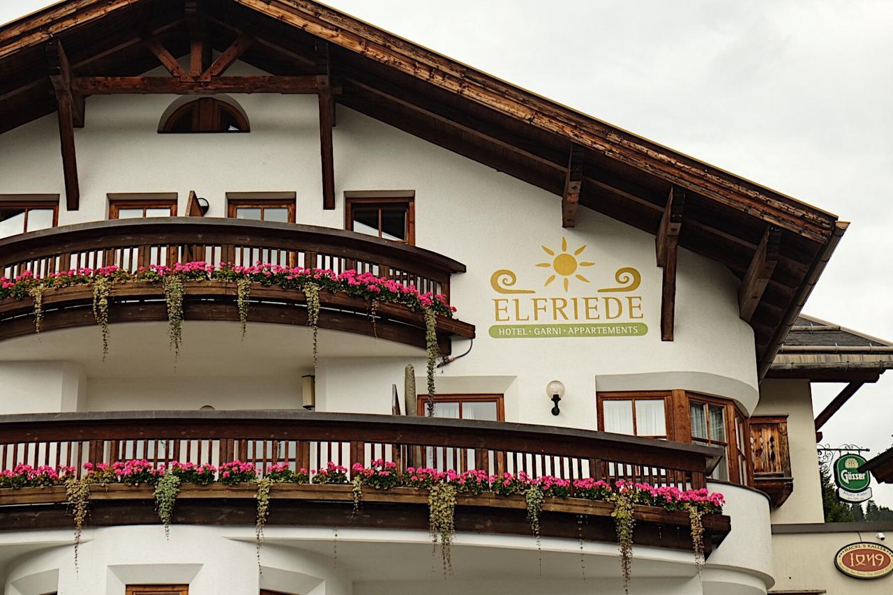 Hotel Garni Apart Elfriede Fiss Bagian luar foto